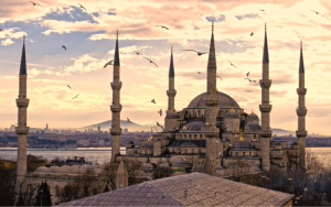 La Mezquita Azul de Estambul Turismo médico con trasplante de cabello por turno en Estambul Turquía