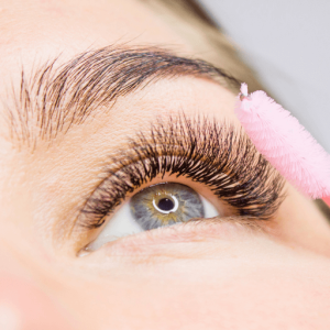 Croissance des Sourcils Transplantés 1 1